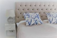 headboard linen